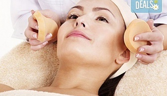 Дълбоко почистване на лице в 11 стъпки с нанасяне на седефен пилинг и матиращ флуид от Sunflower beauty studio