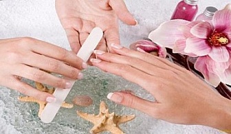 Дълготраен маникюр с Shellac или Gelish само за 10лв.! Страхотна оферта от Салон за красота Зефир!