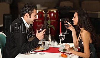 ДВЕ пиле рокфор + ДВЕ чаши бяло вино от 7.90лв в Ресторант градина БРИКС