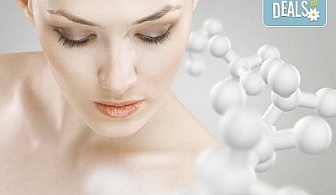 Ексклузивно от Miss Beauty: Лифтинг терапия със стволови клетки + серум и мануален масаж за регенериране на лицето
