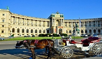 Екскурзия до Будапеща + посещение на Сентендре или Виена по желание от Еко Тур Къмпани!