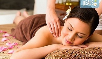 Хидратираща терапия за коса и оформяне със сешоар и класически масаж на цяло тяло с топли билкови масла от ADI'S Beauty & SPA!