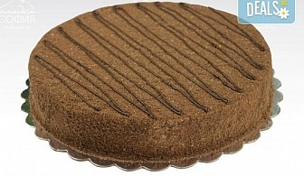 Изкусително! Френска шоколадова торта с тънки какаови блатове и течен шоколад, 16 парчета, от Сладка София!