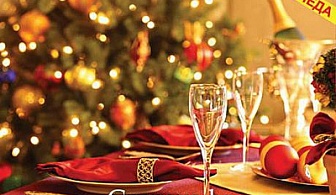 Коледа във Велинград! 2 или 3 нощувки със закуски + празнични вечери в хотел Зора