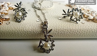 Комплект Малката фея - колие и обеци от естествени перли и Сваровски елементи
