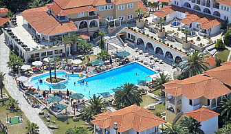 LAST MINUTE! ХАЛКИДИКИ, Касандра, ARISTOTELES BEACH предлага ALL INCLUSIVE само за 35 лв. вместо 60 лв. с 42% отстъпка от ВЕКТРА ТРАВЕЛ!