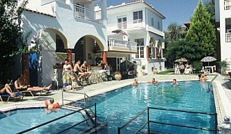 Лятна ваканция в Melissa Gold Coast Hotel 2*+,Халкидики-Ситония, в непосредствена близост до пясъчния плаж! Нощувка със закуска и вечеря на цени от 31.50 на човек настанен в двойна стая!