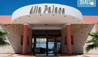 Нощувка на човек на база Закуска и вечеря, All inclusive в Alia Palace Luxury Hotel and Villas, Халкидики
