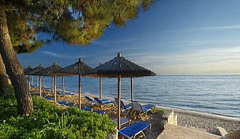 3 нощувки със закуски и вечери в хотел Portes Beach 4*, Халкидики, Гърция през м.Май!
