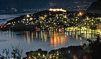Нова Година 2015 в Хотел Мизо - Охрид с 3 нощувки, 3 закуски и 2 вечери + транспорт!