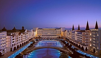  Нова Година в хотел TITANIC MARDAN PALACE 5*, Лара, Турция! Чартърен полет от София + 4 нощувки на човек на база Ultra All Inclusive + басейни! 