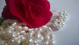Огърлица, гривна и обеци от Естествени перли и Сваровски елементи - ръчна изработка от ЕЛИЦА КРИСТАЛ!