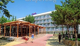 ПЕТ или СЕДЕМ дни на база ALL INCLUSIVE в Албена! Почивайте в Хотел Магнолия*** до края на август на цени от 348 лв. + безплатни екстри! Дете до 12 год. - БЕЗПЛАТНО 