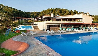През Май на море в Гърция! 3 нощувки, All Inclusive в хотел Bellagio 3*, Фурка, Халкидики!