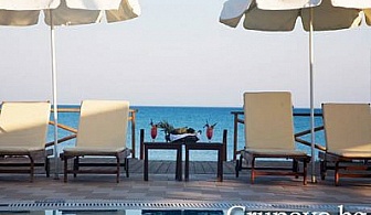 През Май и Юни на о-в Закинтос, Гърция хотел Мediterranean beach resort*****. Нощувки със закуски и вечери на атрактивни цени от Океания турс