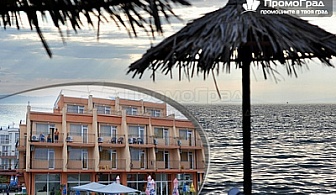 През юли и август в Равда, семеен хотел Германа Бийч. 7 нощувки със закуски, обяди и вечери