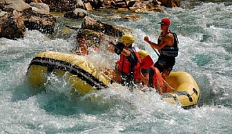 Рафтинг във втория по големина каньон в света на река Тара в Босна и Херцеговина!