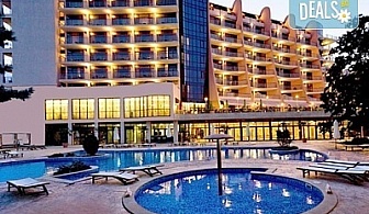 Релаксирайте през май с почивка в DoubleTree by Hilton Varna, Златни пясъци! 2 нощувки със закуски или на база All Incl., ползване на СПА!