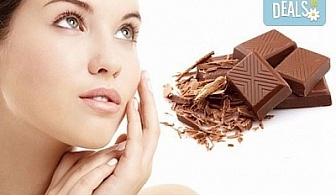 Шоколадова терапия за лице с продукти на Glory, масаж и бонус: 30% отстъпка от маникюр и педикюр в салон за красота Вили!
