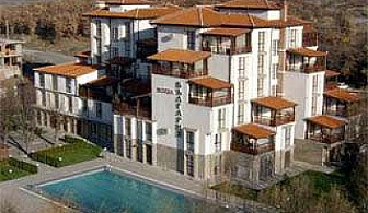 Спа уикенд и Релакс почивка за двама за ден в Хасковски минерални бани Хотел България