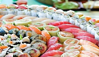 Суши парти сет от 126 бр. хапки- цели два килограма само за 35 лв. вместо 74 лв.  от Sushi Zone!