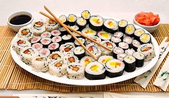  Суши сет с 48 хапки (780 грама) само за 22 лв. от Sushi House 
