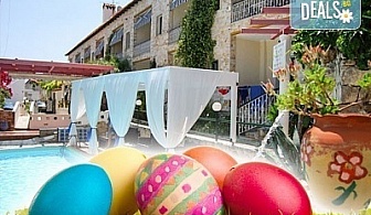 Великден в Гърция, Халкидики! 3 нощувки със закуски и вечери в Philoxenia Spa Hotel, транспорт и обиколка на Солун!