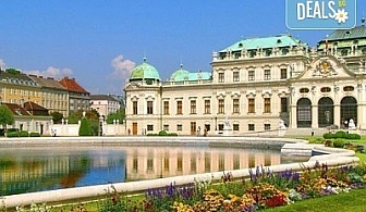 Великденска екскурзия до Будапеща и Виена с Караджъ Турс! 3 нощувки със закуски в хотели 2/3*, транспорт и водач!