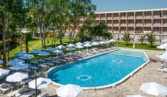 Юли и август в Хотел Рива, Слънчев бряг! All Inclusive + ползване на голям външен басейн!